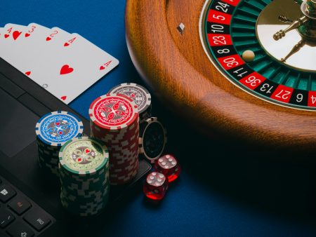 How to Gamble Responsibly at an Online Casino in 5 Easy Steps